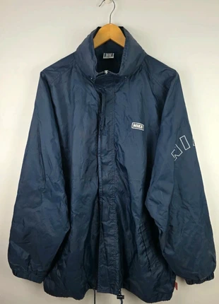 Vintage 90s Nike Windbreaker Jacket Navy Blue Big Logo Spell Out Swoosh Retro Track Zip Up L, merk: Nike, staat: Heel goed, maat: L, € 30,00, € 32,20 inclusief Kopersbescherming