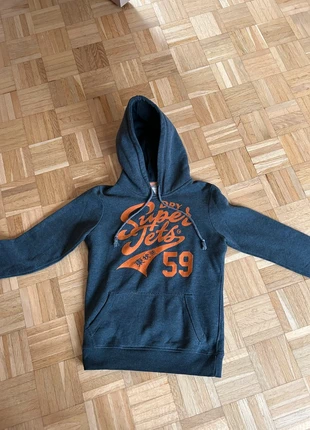 Pull Superdry, marque: Superdry, état: Très bon état, taille: S, 8,00 €, 9,10 € Protection acheteurs incluse
