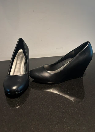 Sleehak pumps - zwart - maat 38, marque: Trend One, état: Bon état, taille: 38, 5,00 €, 5,95 € Protection acheteurs incluse