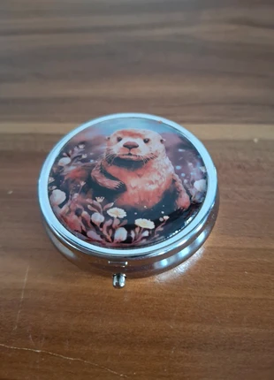 Pillendoosje Otter, staat: Nieuw zonder prijskaartje, € 2,00, € 2,80 inclusief Kopersbescherming