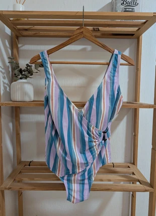 Striped swimsuit, wrap front, size 38, brand: Vintage Dressing, condizioni: Ottime, taglia: M / IT 42 / EU 38, €15.90, €17.40 include la Protezione acquisti