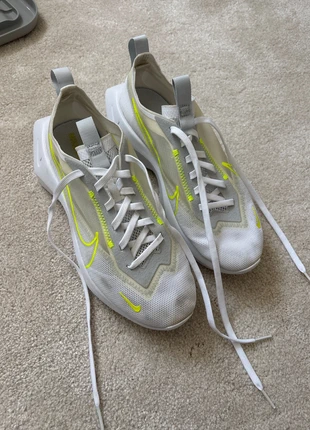 Nike women’s trainers, brand: Nike, condition: Very good, size: 5.5, £15.00, £16.45 includes Buyer Protection