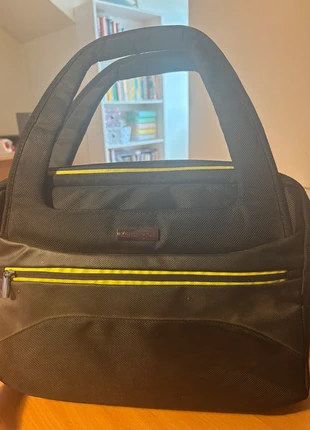 💼 Kensington Laptop Bag – Black with Neon Detaile, brand: Kensington, condition: New without tags, €15.00, €16.45 includes Buyer Protection