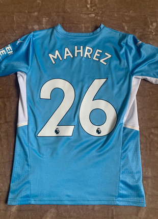 Maillot mahrez Manchester City puma, marque: Puma, état: Très bon état, taille: S, 70,00 €, 74,20 € Protection acheteurs incluse