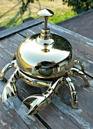 Sonnette de bar hôtel commerce.. en forme de crabe en laiton massif,neuve, marke: Sonette crabe, zustand: Neu, mit Etikett, 28,00 €, 30,10 € beinhaltet Vinted-Käuferschutz Pro