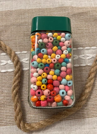 Holzperlen mit Bändern zum basteln, merk: Sonstiges, staat: Heel goed, maat: Universeel, € 4,00, € 4,90 inclusief Kopersbescherming