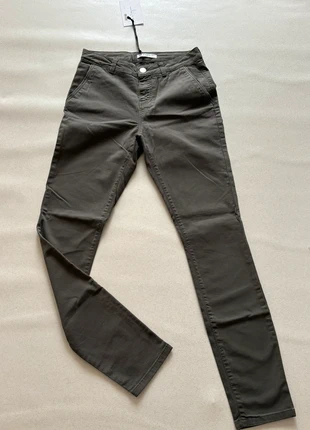 Pantalon gris ZAPA “joan” taille 26 – coupe classique chic neuf avec étiquette, merk: ZAPA, staat: Nieuw met prijskaartje, maat: S / 36 / 8, € 35,00, € 37,45 inclusief Kopersbescherming Pro