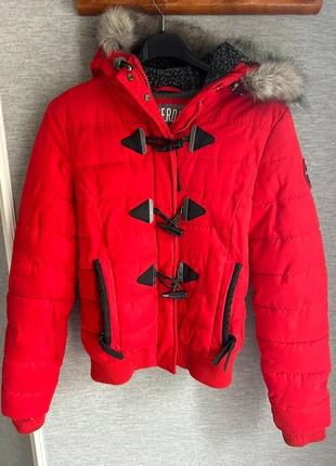 Doudoune courte superdry, marque: Superdry, état: Bon état, taille: XS / 34 / 6, 7,00 €, 8,05 € Protection acheteurs incluse