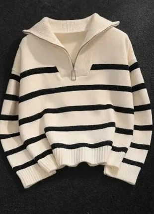 Pull Rayé Noir et Crème 🦓 Col Zippé  - Rétro Casual- Taille M, brand: Vintage Dressing, condition: Very good, size: M / 38 / 10, €72.90, €77.25 includes Buyer Protection