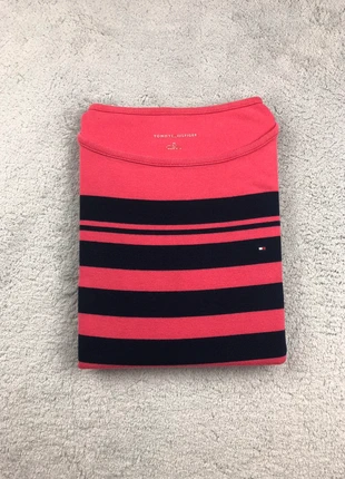 T-Shirt col rond à manche courte Tommy Hilfiger Rose rayé Bleu Marine logo brodé Taille M Femme, marque: Tommy Hilfiger, état: Très bon état, taille: M / 38 / 10, 14,90 €, 16,35 € Protection acheteurs incluse