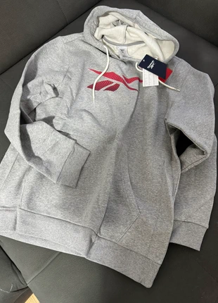 Pull à capuche reebok XL, brand: Reebok, condition: New with tags, size: XL, €30.00, €32.20 includes Buyer Protection