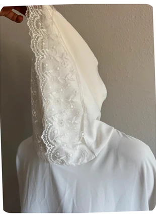 Tunique longue blanche à capuche – Détail dentelle – Made in Italy, brand: Made In Italy, condizioni: Ottime, taglia: Taglia unica, €22.00, €23.80 include la Protezione acquisti Pro