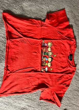 T-shirt Snoopy, marque: Bershka, état: Très bon état, taille: L / 40 / 12, 4,00 €, 4,90 € Protection acheteurs incluse