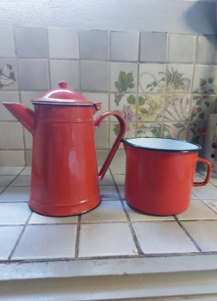 Cafetière et pot à lait anciens, brand: pas de marque, condizioni: Ottime, €12.00, €13.30 include la Protezione acquisti