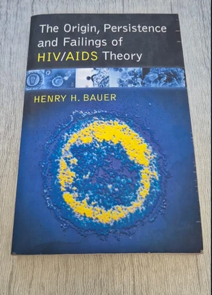 The Origin Persistence and Failings of Hiv/aids Theory Henry H Bauer Science Medicine McFarland, état: Satisfaisant, 19,90 €, 21,60 € Protection acheteurs incluse