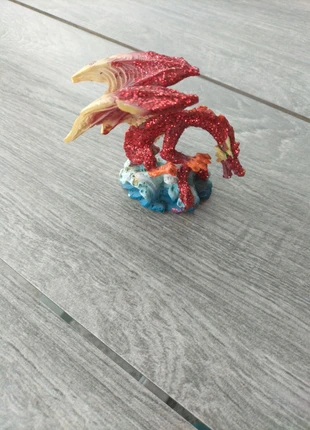 Figurine dragon, marca: Dragon, estado: Novo com etiquetas, tamanho: Tamanho único, €1.50, €2.28 inclui Proteção do Comprador