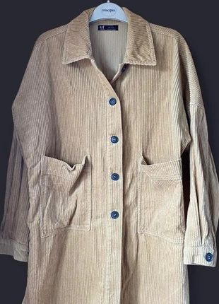 Tan and cream Zara corduroy jacket with button-up closure and pockets, brand: Zara, condition: Very good, size: M / 38 / 10, €25.00, €26.95 includes Buyer Protection