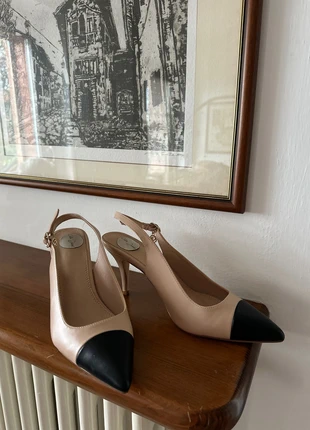 Old money hells, marque: Vera Pelle, état: Très bon état, taille: 41, 20,00 €, 21,70 € Protection acheteurs incluse