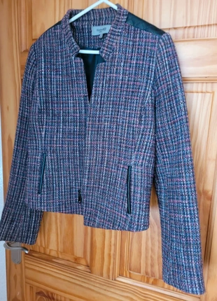 Lovely tweed effect jacket with leather like patches and zip cuffs, brand: Fórmula Joven, condition: Good, size: XL / UK 20-22, £3.00, £3.85 includes Buyer Protection