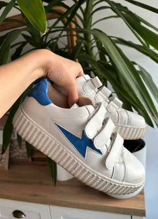 Vanessa Wu – Baskets blanches et bleues – Taille 37, brand: Vanessa Wu, condizioni: Buone, taglia: 37, €10.00, €11.20 include la Protezione acquisti