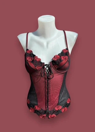 corpetto con pizzo, merk: COQUETTE, staat: Heel goed, maat: S / 36 / 8, € 20,00, € 21,70 inclusief Kopersbescherming