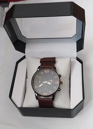 Montre-bracelet a Quartz Pour hommes, condition: New without tags, size: One size, €10.00, €11.20 includes Buyer Protection