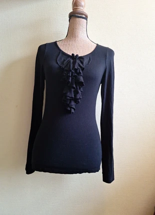 Blouse noire à froufrous,38, La Fée Maraboutee (🛑 trou,bouloches), merk: La Fee Maraboutee, staat: Veelgebruikt, maat: M / 38 / 10, € 1,00, € 1,75 inclusief Kopersbescherming