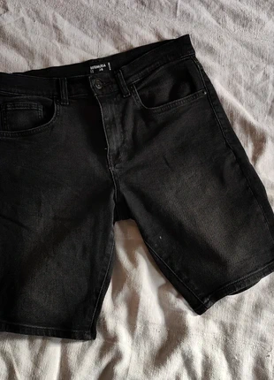 Bermuda Kiabi Uomo Neri, marke: Kiabi, zustand: Sehr gut, größe: S, 2,50 €, 3,33 € inklusive Vinted-Käuferschutz