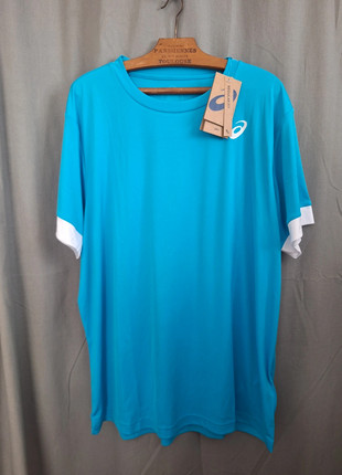 T-shirt Asics Court Neuf avec Étiquette - Taille XL - Performance et Style, marque: Asics, état: Neuf avec étiquette, taille: XL, 25,00 €, 26,95 € Protection acheteurs incluse