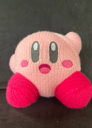 Peluche Kirby « mailles », marke: Kirby, zustand: Neu, mit Etikett, größe: Einheitsgröße, 16,00 €, 17,50 € inklusive Vinted-Käuferschutz