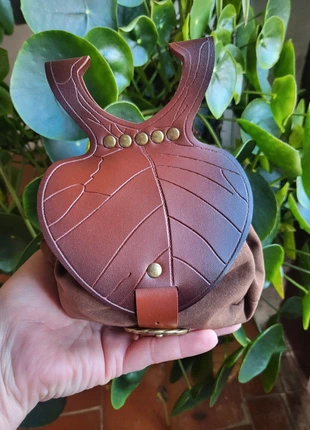 Tres joli sac sacoche besace médiéval moyen age gothique celtique viking ésotérique effet feuille, état: Neuf sans étiquette, 13,00 €, 14,35 € Protection acheteurs incluse