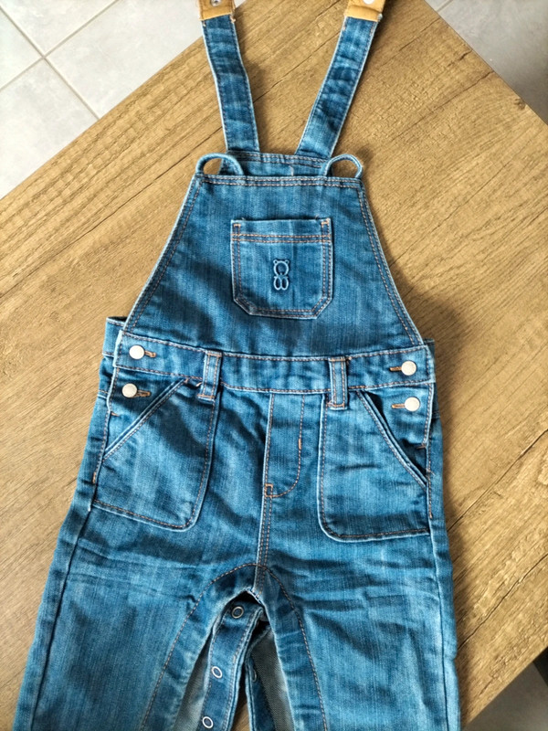 Salopette en jean Obaibi 9 mois très bon état - photo numéro 2