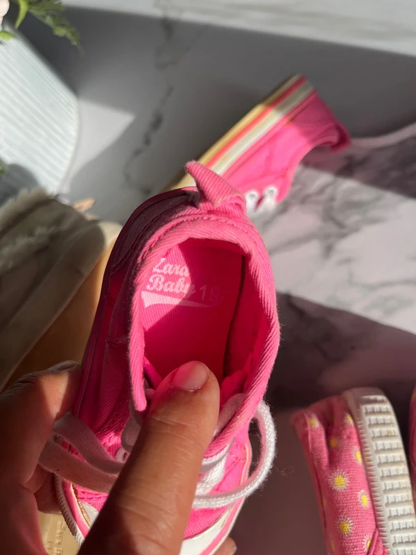 Lot de 7 chaussures bébé fille 18/19 - photo numéro 12