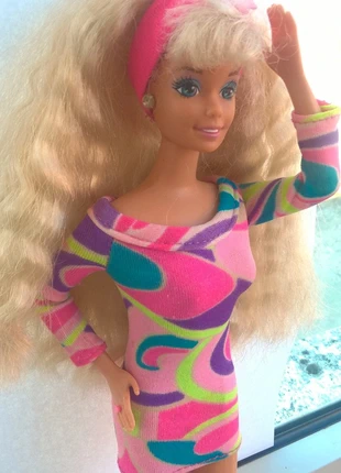 Barbie Totally Hair 1991 vintage, marke: Barbie, zustand: Sehr gut, größe: Einheitsgröße, 50,00 €, 53,20 € inklusive Vinted-Käuferschutz