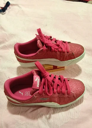 Sneakers puma glitter rosa fucsia 36 ottime condizioni, merk: Puma, staat: Heel goed, maat: 36, € 20,00, € 21,70 inclusief Kopersbescherming