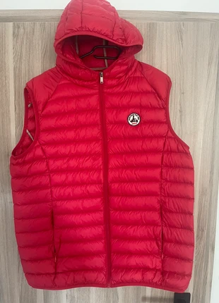 Veste sans manches JOTT rouge avec capuche, marke: Jott, zustand: Sehr gut, größe: XXXL, 42,90 €, 45,75 € inklusive Vinted-Käuferschutz