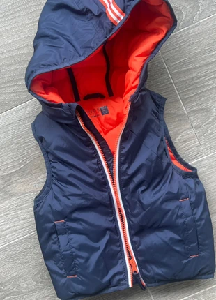Chaleco, marque: Kids El Corte Inglés, état: Neuf sans étiquette, taille: 24-36 mois / 92 cm, 7,00 €, 8,05 € Protection acheteurs incluse