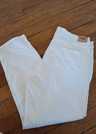 Jean Blanc Denizen Mid Rise Boyfriend Levi's – Taille W33, marque: Levi's, état: Très bon état, taille: XS / 34 / 6, 18,90 €, 20,55 € Protection acheteurs incluse