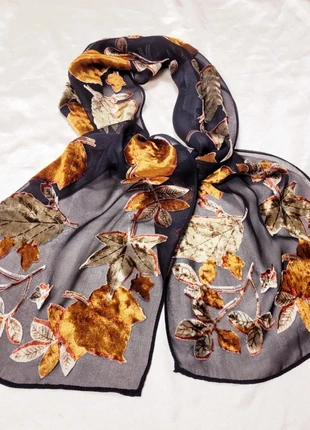 Écharpe vintage 90s velours velvet foulard scarf heritage quiet luxury effortless elegance old money, marke: Vintage Chic, zustand: Sehr gut, 10,00 €, 11,20 € inklusive Vinted-Käuferschutz
