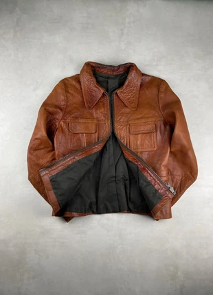 Vintage y2k leather cropped fitted zip multi pocket jacket, marke: Vintage Dressing, zustand: Sehr gut, größe: S / 36 / 8, 39,00 €, 41,65 € inklusive Vinted-Käuferschutz