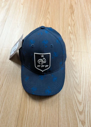 Casquette neuve Fédération Française de Football F.F.F bleu marine taille unique – avec étiquette, brand: FFF, condizioni: Nuovo con cartellino, taglia: Taglia unica, €6.99, €8.04 include la Protezione acquisti Pro
