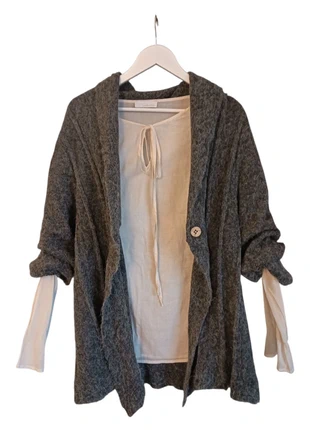 Set blusa in cotone e cardigan alpaca, marke: Laltramoda, zustand: Sehr gut, größe: L / 40 / 12, 22,00 €, 23,80 € inklusive Vinted-Käuferschutz