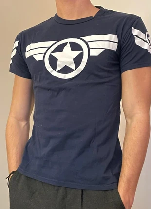 T shirt graphique bleu taille S, merk: Anvil, staat: Heel goed, maat: S, € 8,00, € 9,10 inclusief Kopersbescherming