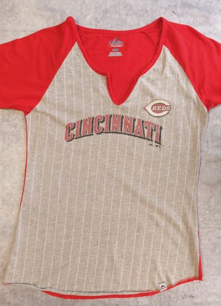 Majestic Cincinnati Reds T-shirt Women's MLB Vintage Baseball Tee Ref-26300, marque: Majestic, état: Très bon état, taille: M / 38 / 10, 19,90 €, 21,60 € Protection acheteurs incluse