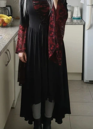 Robe longue gothique médiévale noire & rouge à manches évasées – Taille S, brand: Moonlit Atelier, condition: Very good, size: S / 36 / 8, €42.90, €45.75 includes Buyer Protection Pro