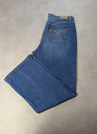 Jean Levi's 515 bootcut FR42 / L26JL2044, marque: Levi's, état: Très bon état, taille: XL / 42 / 14, 22,90 €, 24,75 € Protection acheteurs (Pro) incluse