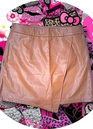 ●Minigonna Sexy Asimmetrica Y2K in Ecopelle PU Marrone – Tg M●, marke: Vintage Dressing, zustand: Sehr gut, größe: M / 38 / 10, 15,00 €, 16,45 € inklusive Vinted-Käuferschutz