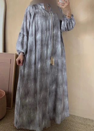 Robe grise été, zustand: Sehr gut, größe: Einheitsgröße, 18,00 €, 19,60 € beinhaltet Vinted-Käuferschutz Pro