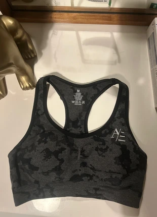 Sport bh van Ares gym clothing, merk: Ares, staat: Heel goed, maat: M, € 12,50, € 13,83 inclusief Kopersbescherming