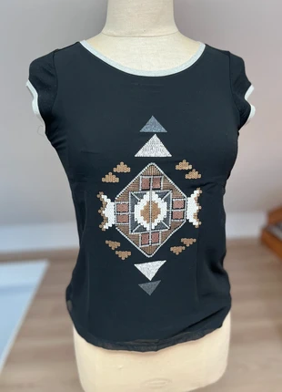 Top noir femme Trend – motif ethnique à sequins, détails argentés, marque: Trend, état: Neuf sans étiquette, taille: S / 36 / 8, 5,00 €, 5,95 € Protection acheteurs incluse